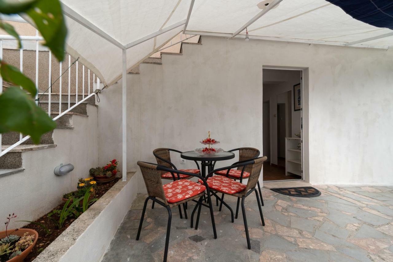 Apartment Dinka Trogir Exterior photo