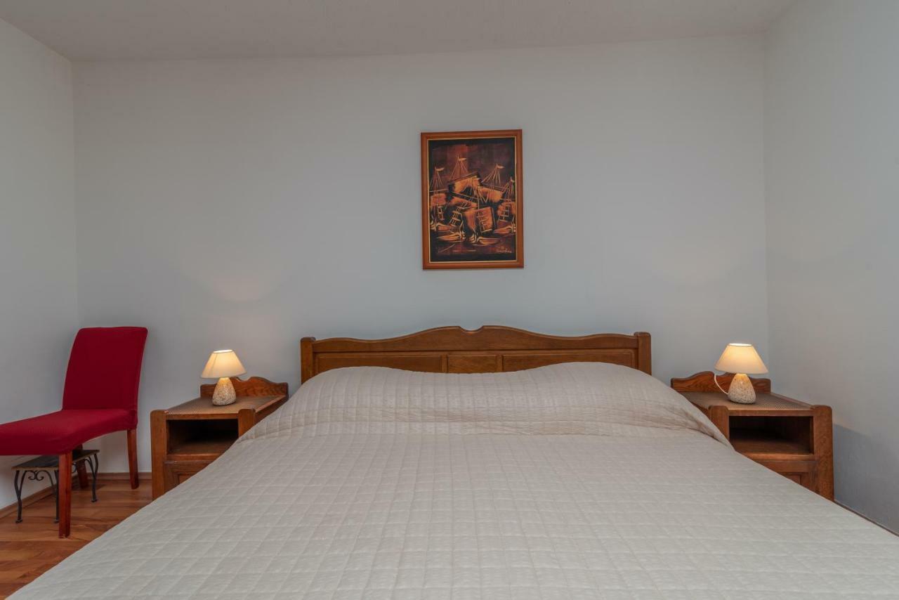 Apartment Dinka Trogir Exterior photo